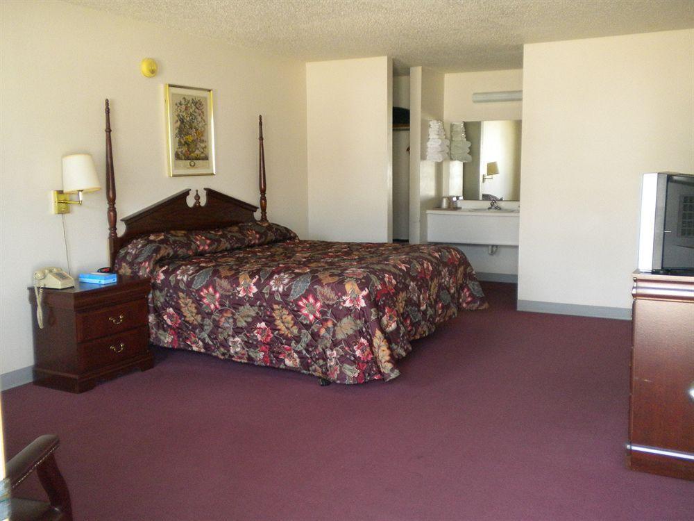 Howard Johnson By Wyndham Branson Theatre District Esterno foto