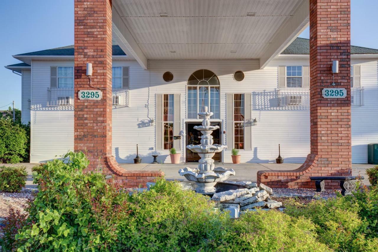 Howard Johnson By Wyndham Branson Theatre District Esterno foto