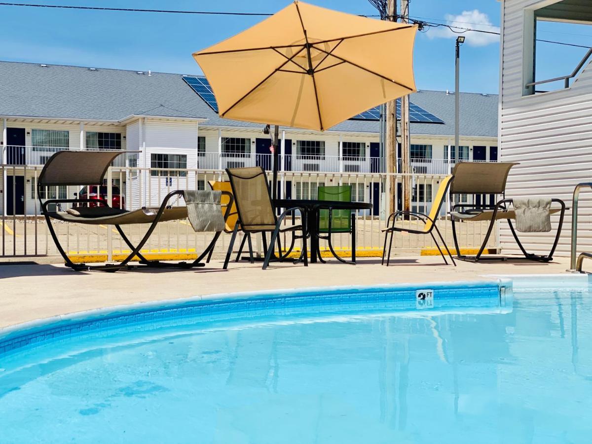 Howard Johnson By Wyndham Branson Theatre District Esterno foto
